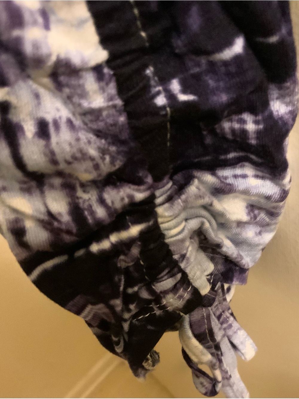 Simply Vera Vera Wang Dark Blue and White Short Sleeve Tie-Dye Top - Picture 4 of 5